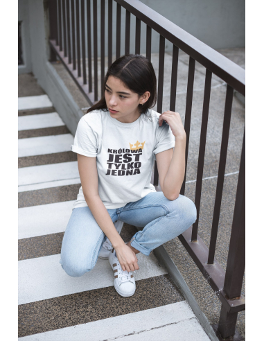 KOSZULKA DAMSKA "KRÓLOWA JEST TYLKO...