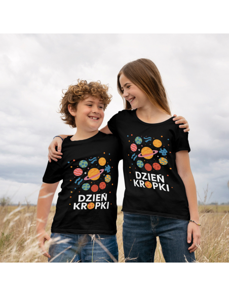 Koszulka Dziecięca "Dzień kropki - Planety" Czarna | 100% Bawełna